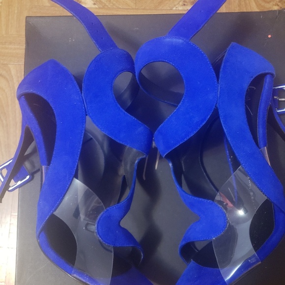 Giuseppe Zanotti Suede Francia Sandal - Picture 2 of 7